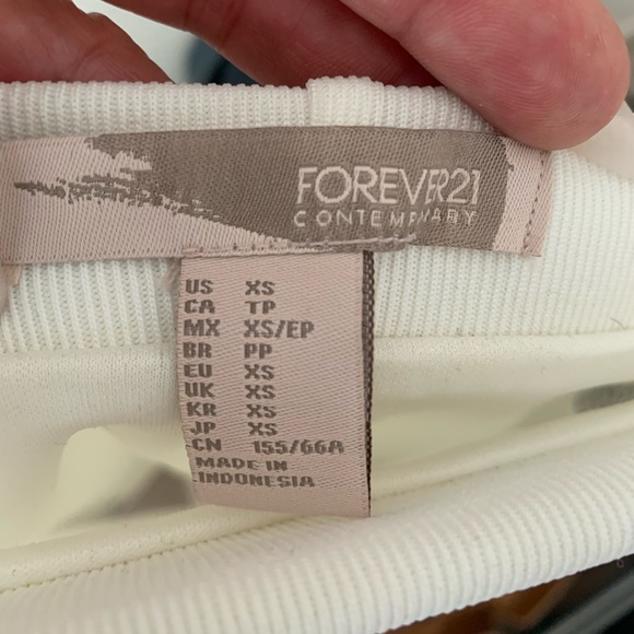 NWT white midi pencil skirt - Picture 3 of 4